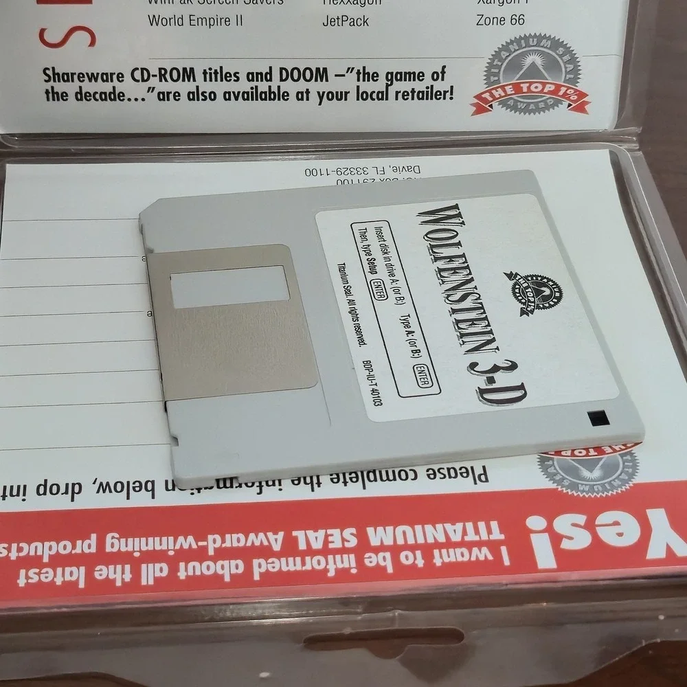 RARE Vintage Wolfenstein 3D Escape From Multilevel Castle Maze Floppy DOS Game